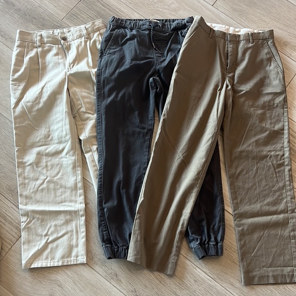 Bundle/lot boys 10/12 pants and shorts. - Picture 2 of 10
